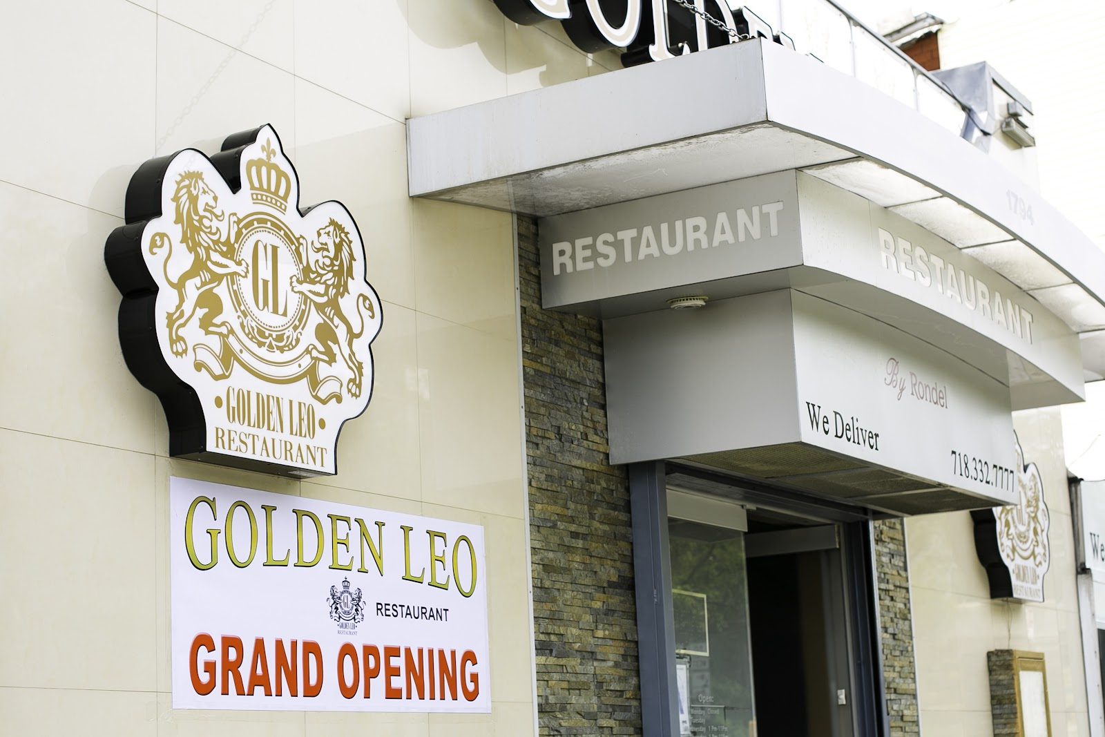 Golden Leo sign